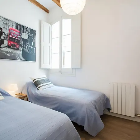 Gracia Terrace Apartment *